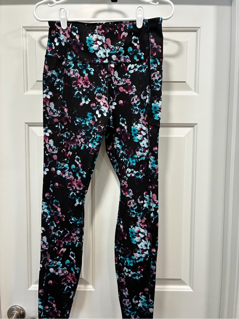 Black Floral Active Leggings - Teal & Pink